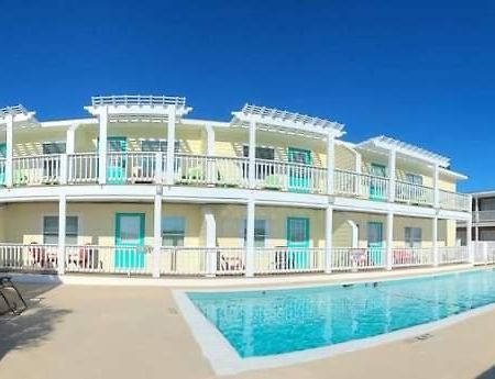 The Savannah Inn Carolina Beach Exterior photo